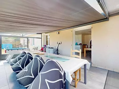 Maison, 153 m²