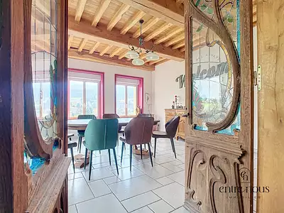 Maison, 270 m²