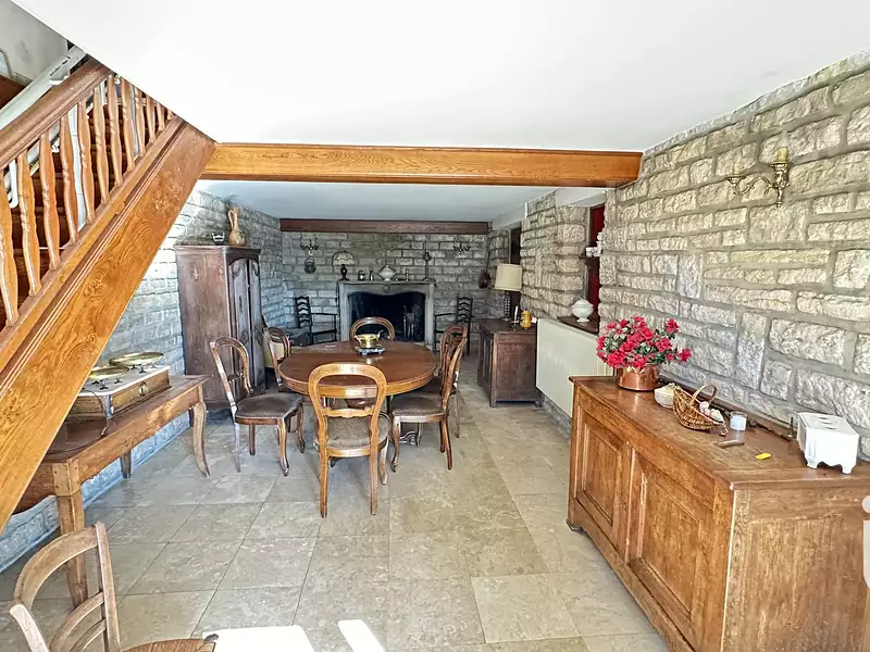 Maison, 228 m²