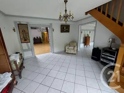 Maison, 168 m²