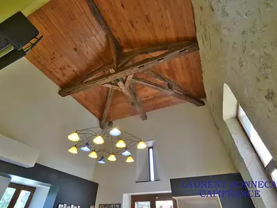 Maison, 257 m²