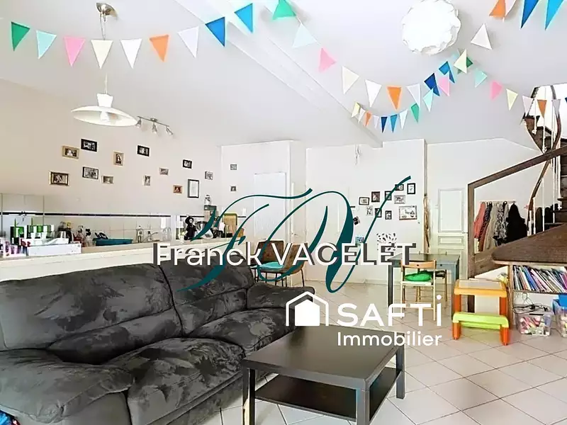 Maison, 222 m²