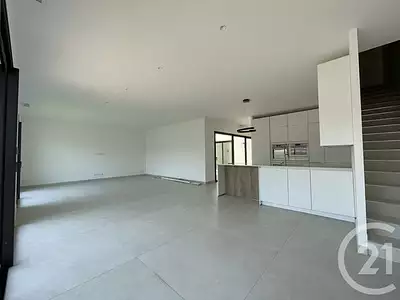 Maison, 192,1 m²