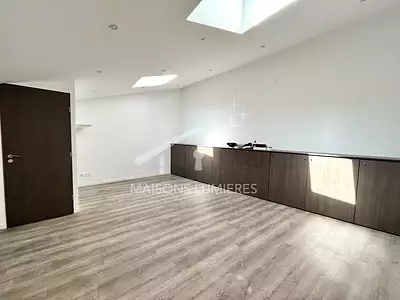 Immeuble, 115 m²
