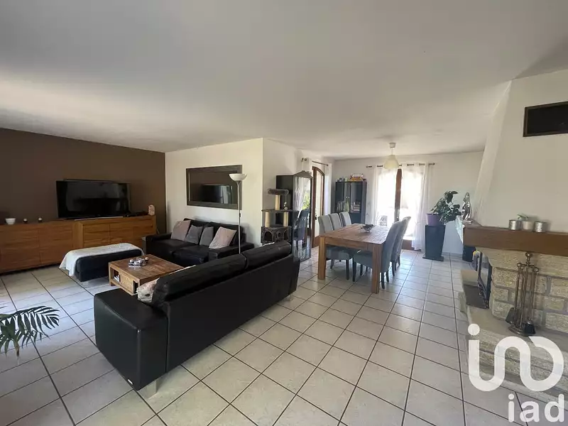 Maison, 163 m²
