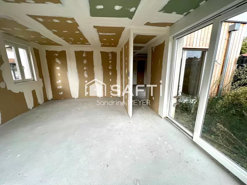 Maison, 92 m²