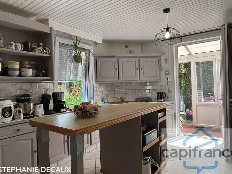 Maison, 162 m²