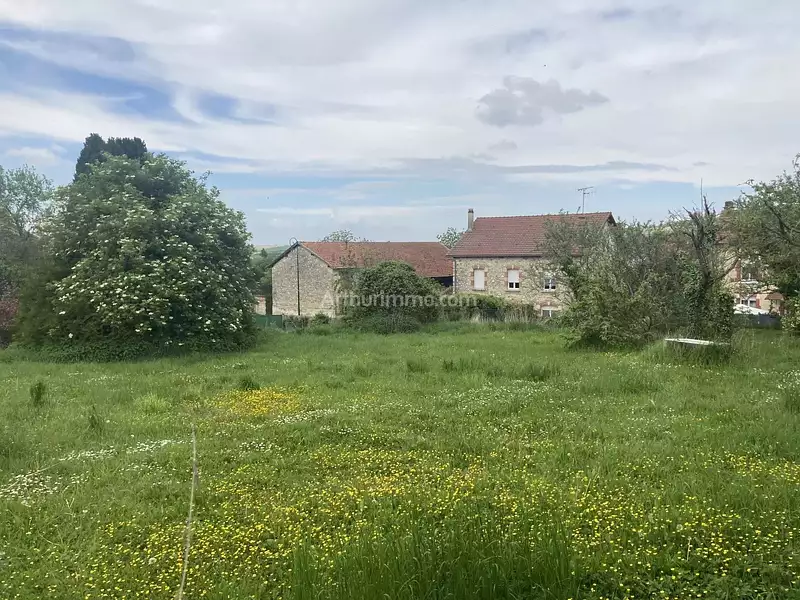 Terrain, 576 m²