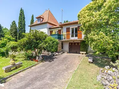 Maison, 137 m²