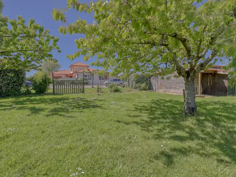 Maison, 254 m²