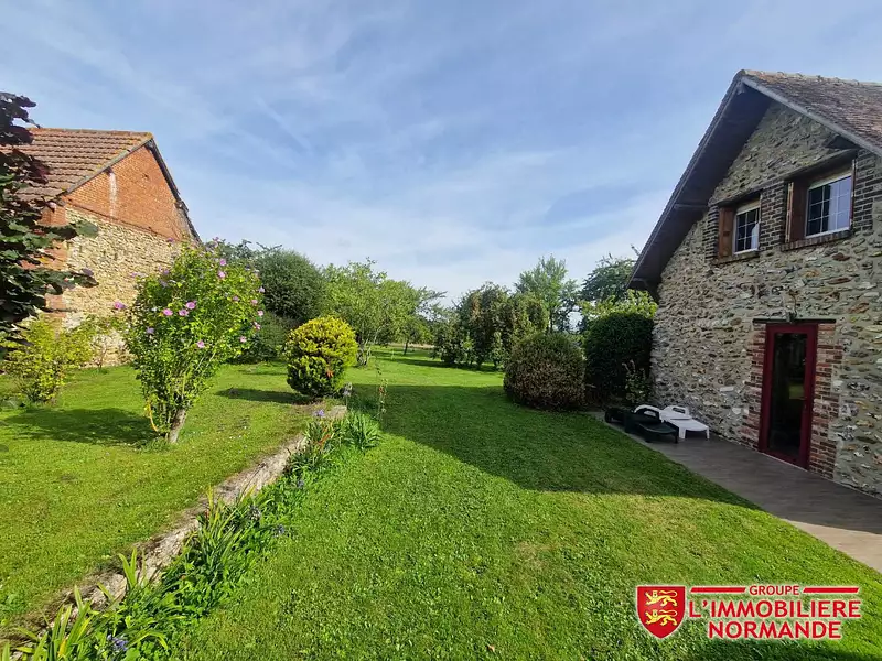 Maison, 165 m²