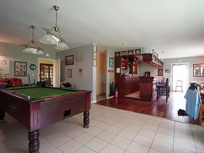 Terrain, 96 738 m²