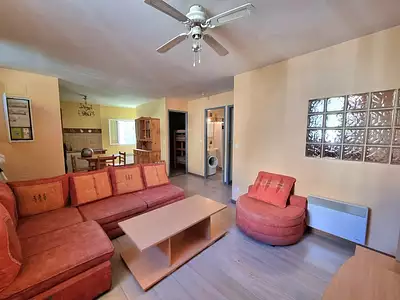 Immeuble, 110 m²