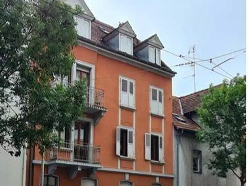Immeuble, 335 m²
