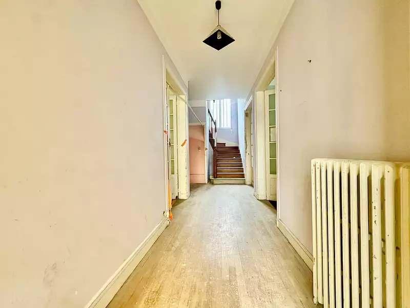Maison, 201 m²