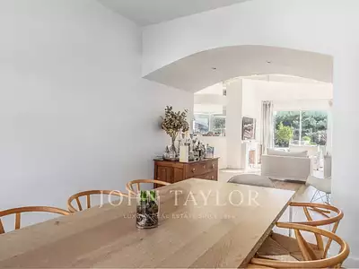 Maison, 300 m²