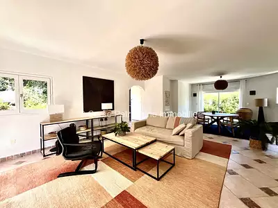 Maison, 148 m²