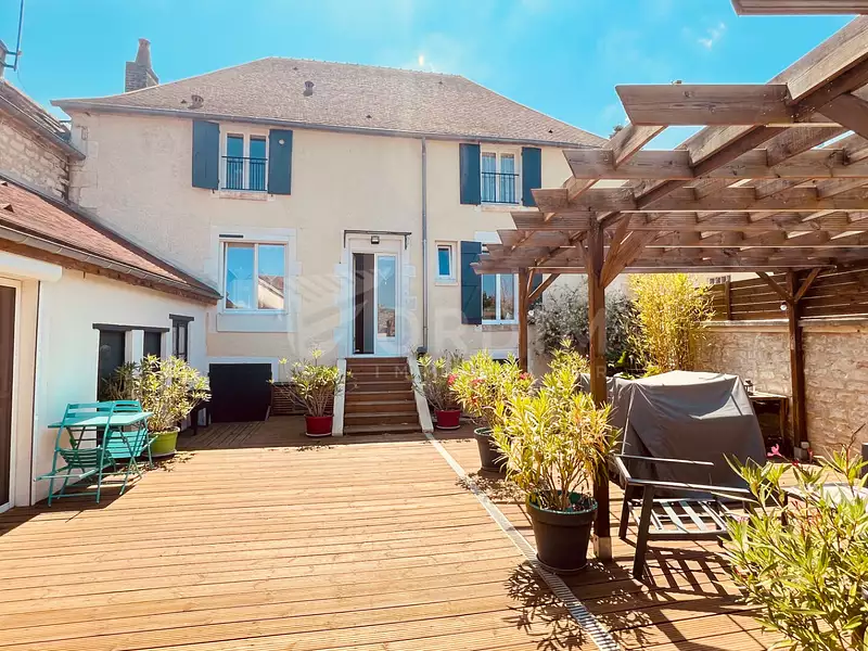 Maison, 163 m²