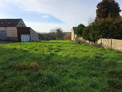 Terrain, 817 m²