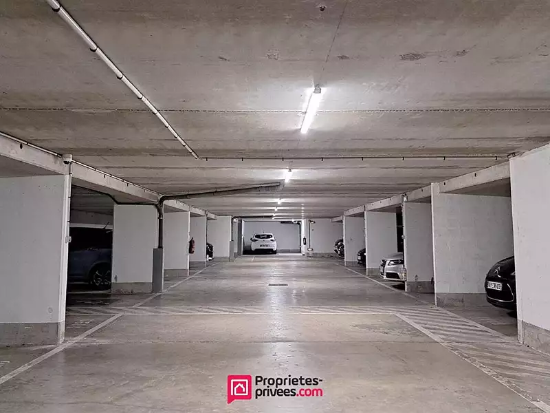 Parking, 12 m²