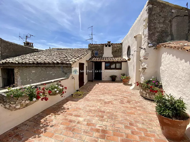 Maison, 300 m²