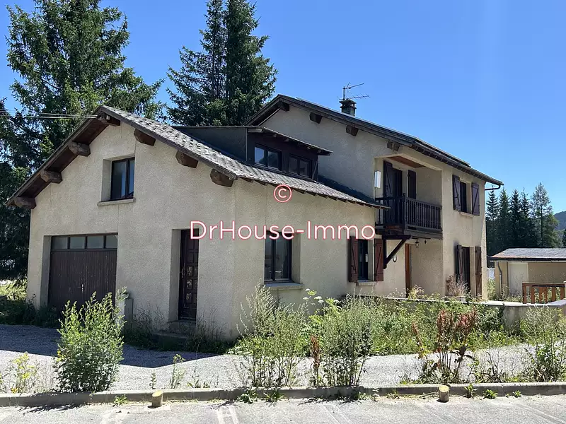 Maison, 145 m²