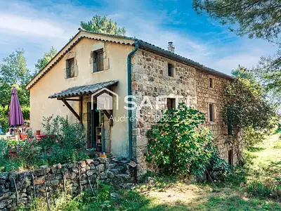 Maison, 195 m²