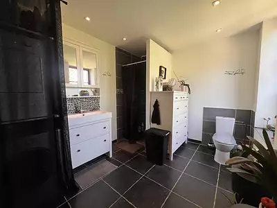 Maison, 166 m²
