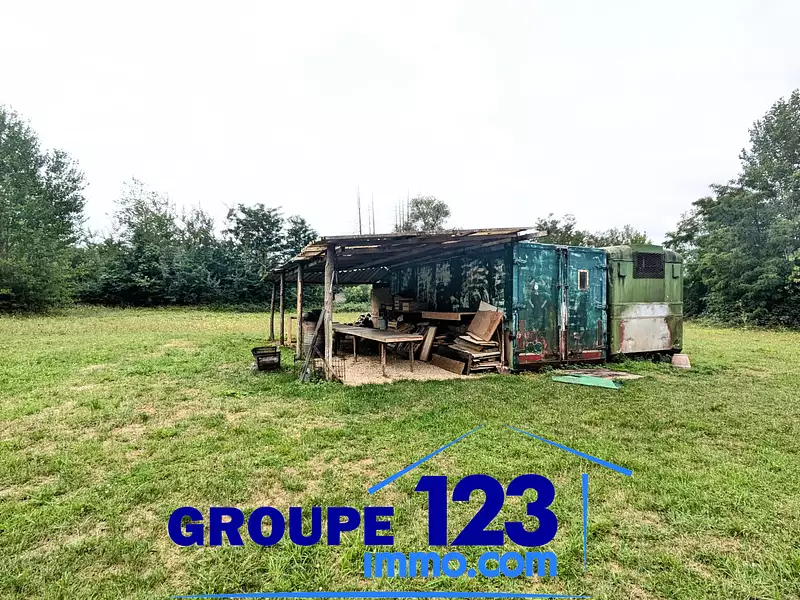 Terrain, 23 052 m²