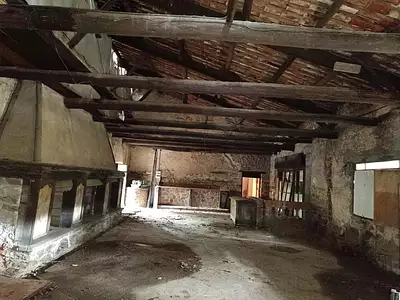 Maison, 950 m²
