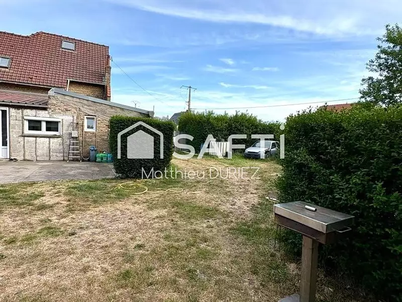Maison, 210 m²