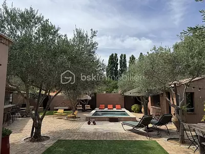 Maison, 162 m²