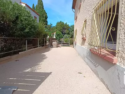 Maison, 166 m²