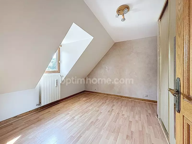 Maison, 165 m²