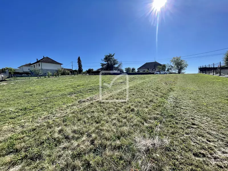 Terrain, 2 031 m²