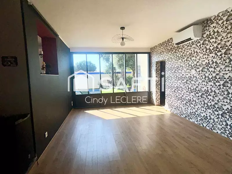 Maison, 160 m²