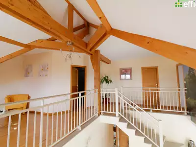 Maison, 215 m²