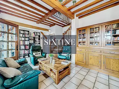 Maison, 163 m²