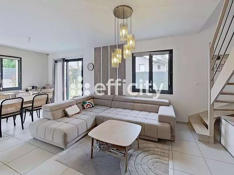 Maison, 105 m²