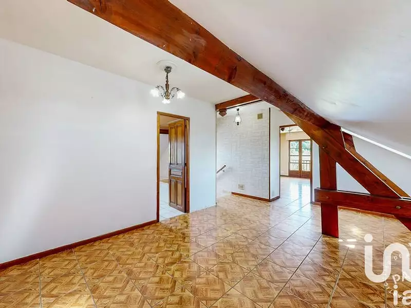 Maison, 230 m²