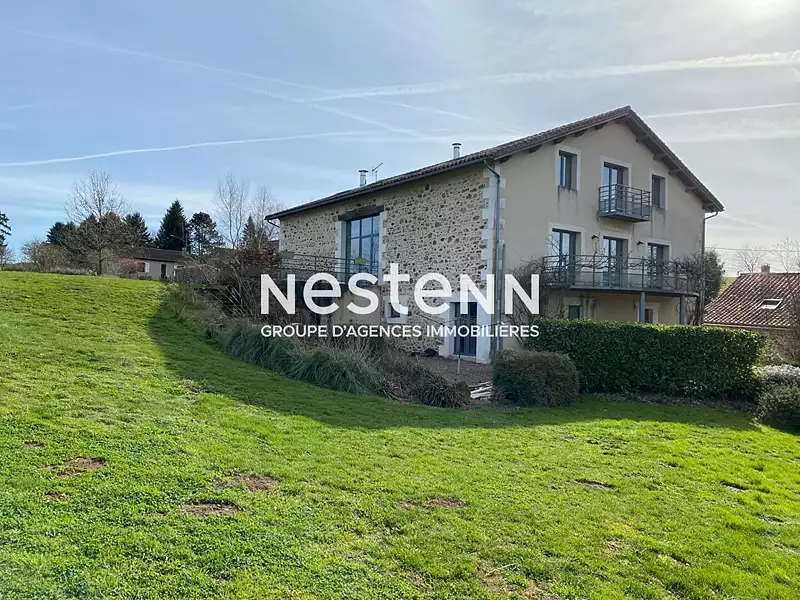 Maison, 478,63 m²
