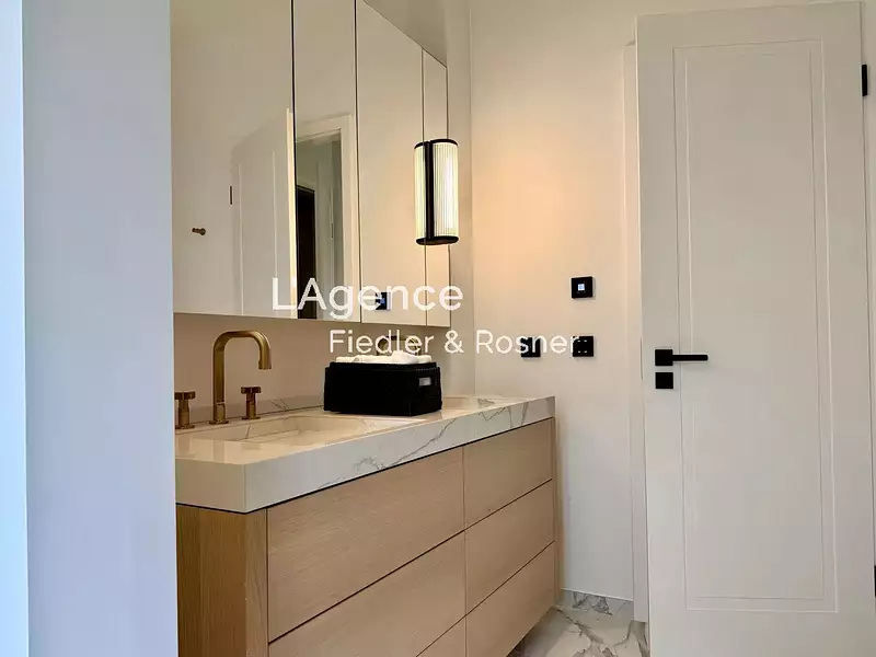 Maison, 265 m²