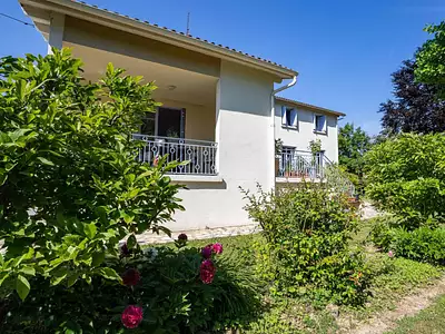Maison, 230 m²