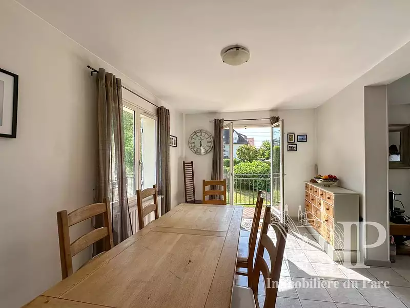 Maison, 160 m²