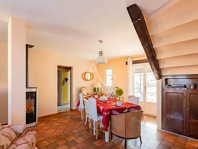 Maison, 151 m²