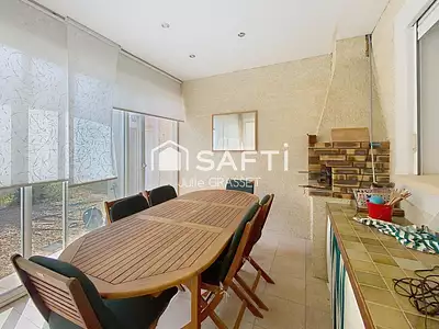 Maison, 161 m²
