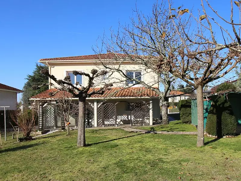 Maison, 170 m²