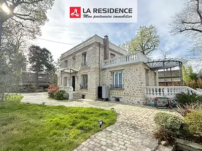 Maison, 208 m²