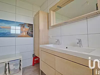 Maison, 146 m²