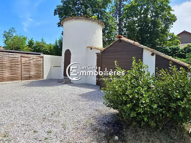 Terrain, 650 m²